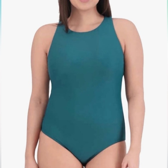 Eddie Bauer Other - Eddie Bauer Multi Strap One Piece Green Swimsuit Small NWt